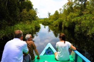 river cruise at tanjung puting national park