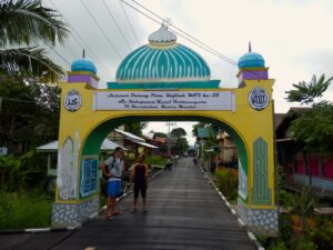 muara muntai, mahakam river tour