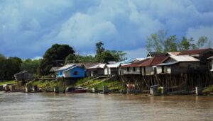 mahakam river tour