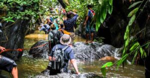 wet trekking, betung kerihun national park
