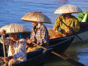 banjarmasin floating market